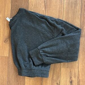 Gray Colsie Long-Sleeve Crop Top - Medium